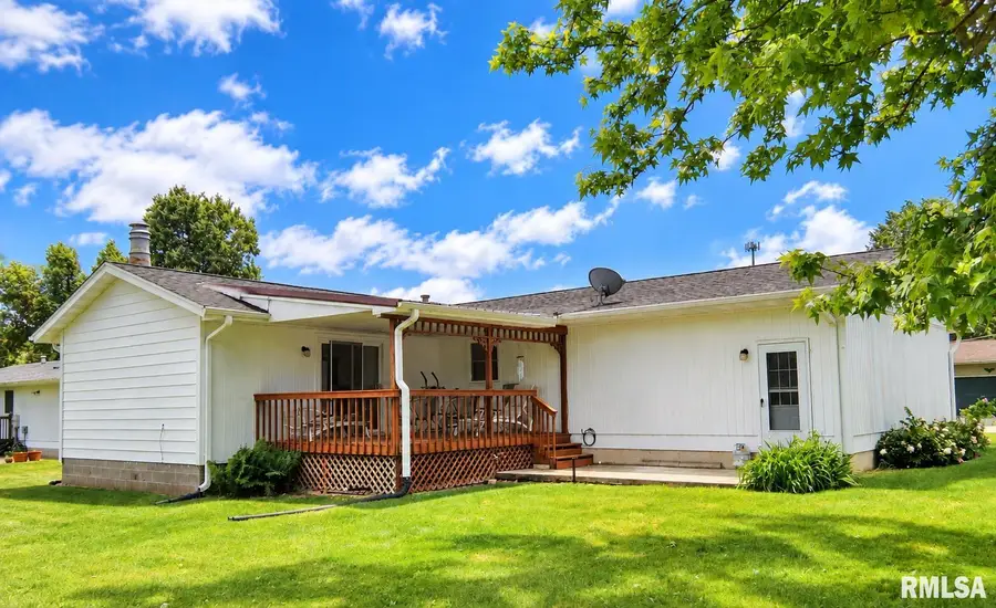 408 Melrose Street, Jacksonville, IL 62650 - #2