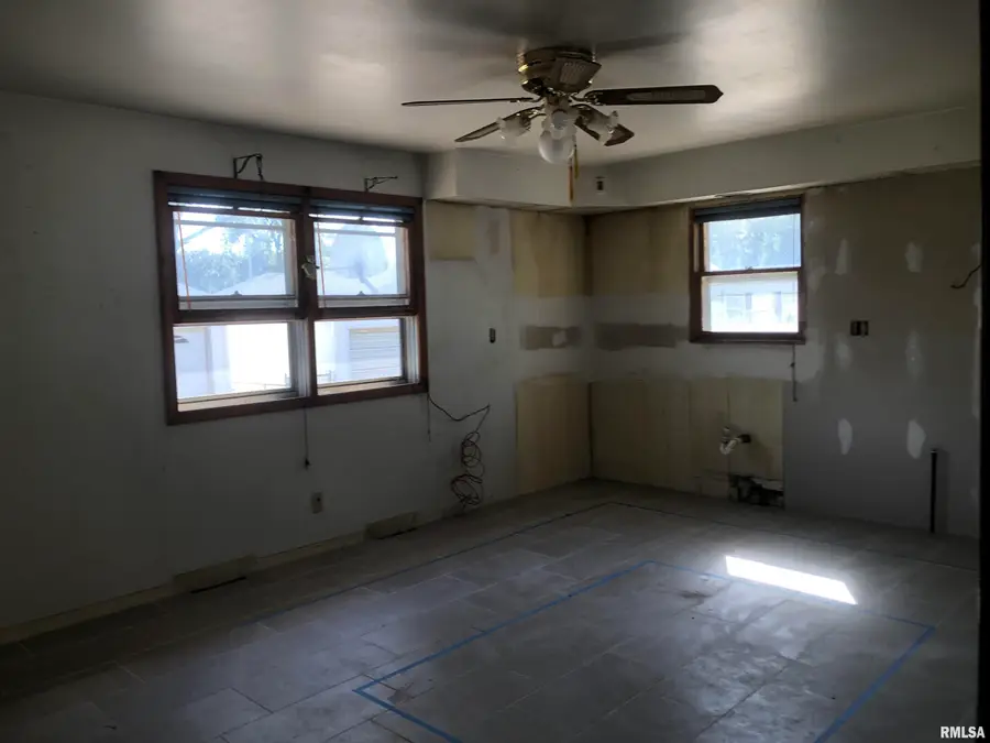 1814 N 30th Street, Springfield, IL 62702 - #3