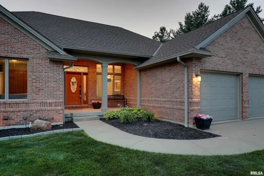4010 Catamaran Court, Quincy, IL 62305 - #2