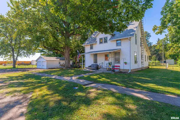 505 S Ewing Street, Tallula, IL 62688