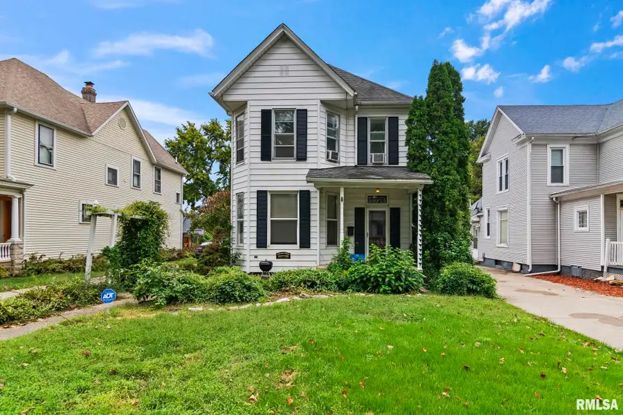 1227 N 3rd Street, Springfield, IL 62702 - #2