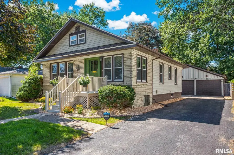 1236 Jefferson Street, Galesburg, IL 61401 - #2