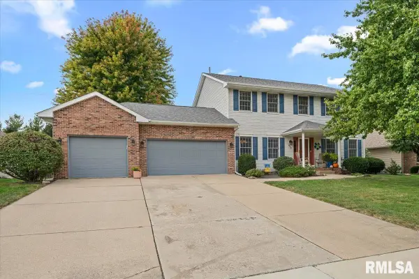 417 Silver Spring Drive, Springfield, IL 62702