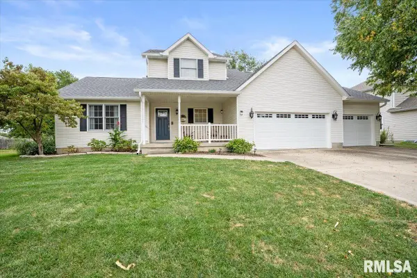 306 Dover Drive, Chatham, IL 62629