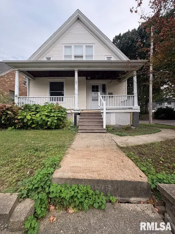 1036 W Washington Street, Springfield, IL 62702