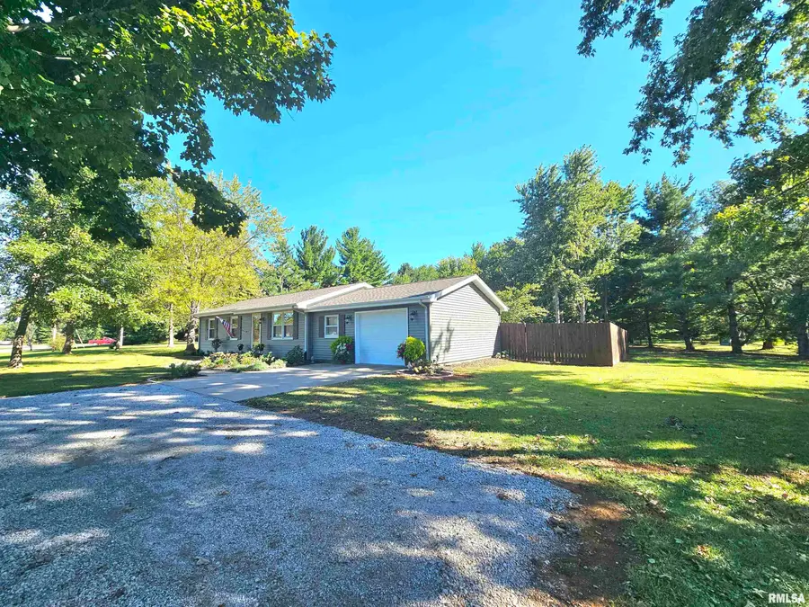 15636 Sunset Street, Petersburg, IL 62675 - #3