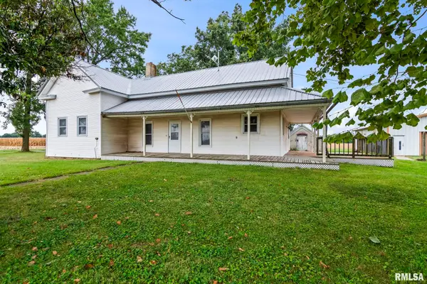 1219 Covered Bridge Road, Chatham, IL 62536
