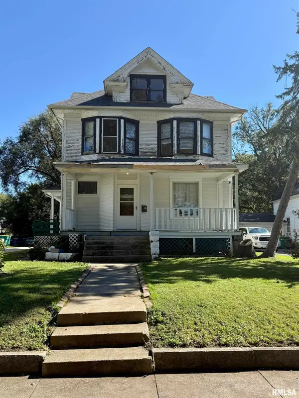 263 Fulton Street, Galesburg, IL 61401