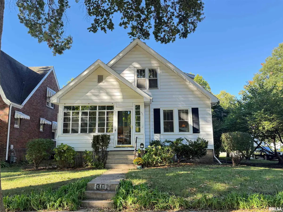 801 W Monroe Street, Springfield, IL 62704 - #1
