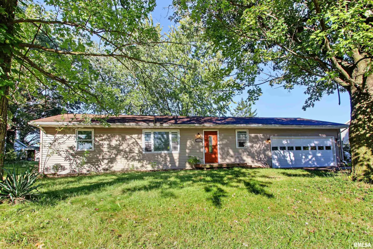 712 S State Road, Mendon, IL 62351 - #1