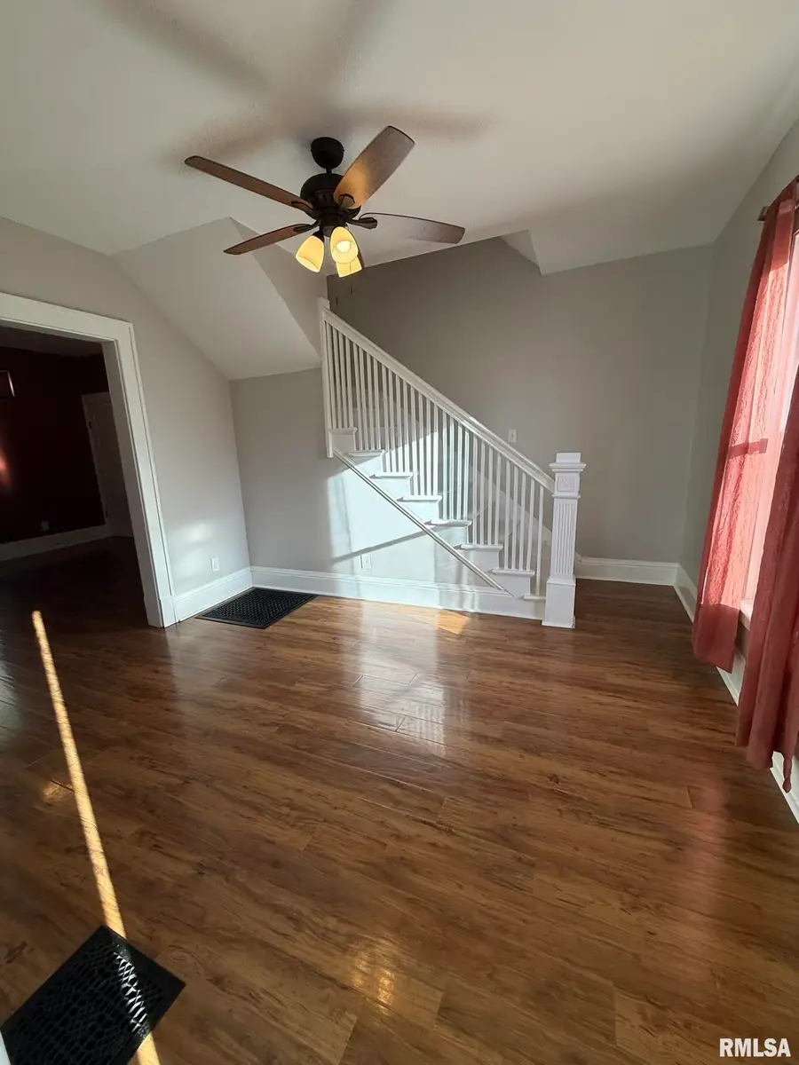 335 Gladstone Street, Jacksonville, IL 62650 - #2