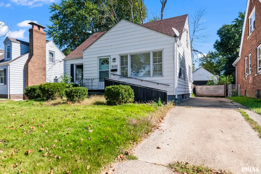 2130 N 6th Street, Springfield, IL 62702 - #2