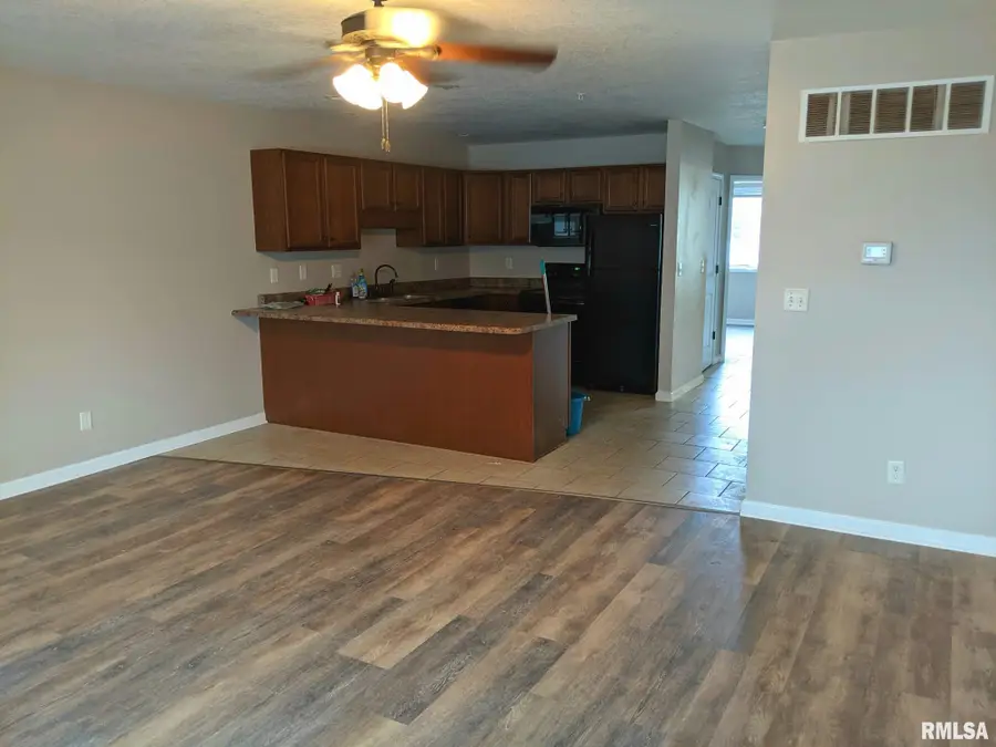 400 S 7th Street, Quincy, IL 62301 - #3