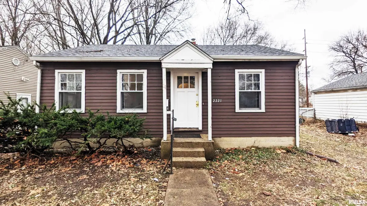 2221 E Monroe Street, Springfield, IL 62703 - #1
