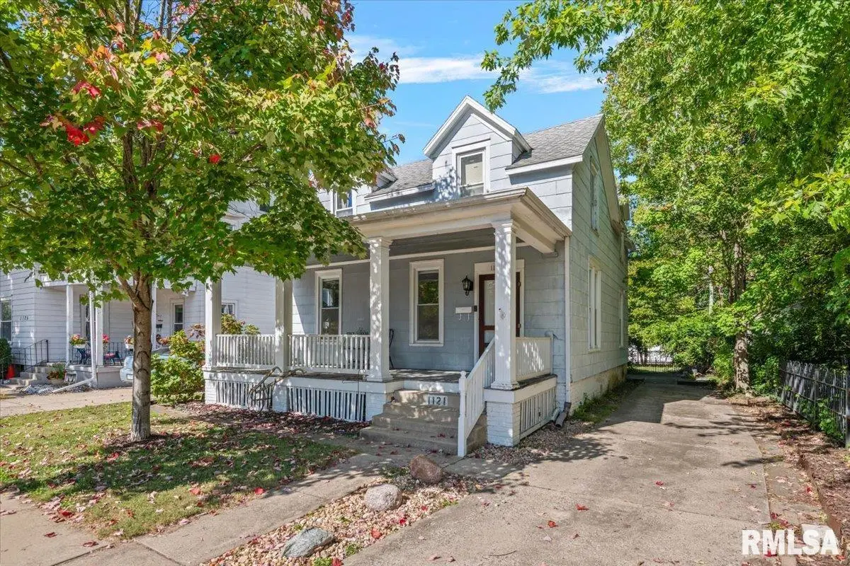 1121 W Governor Street, Springfield, IL 62704 - #1