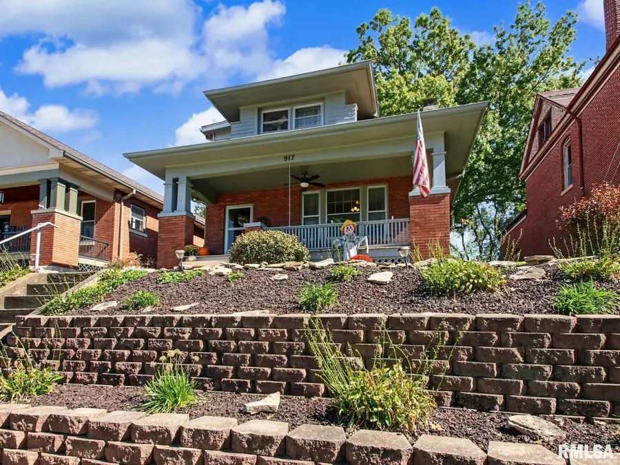 917 S 12th Street, Quincy, IL 62301 - #2