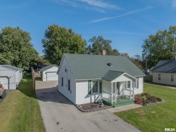 203 California Avenue, East Galesburg, IL 61430