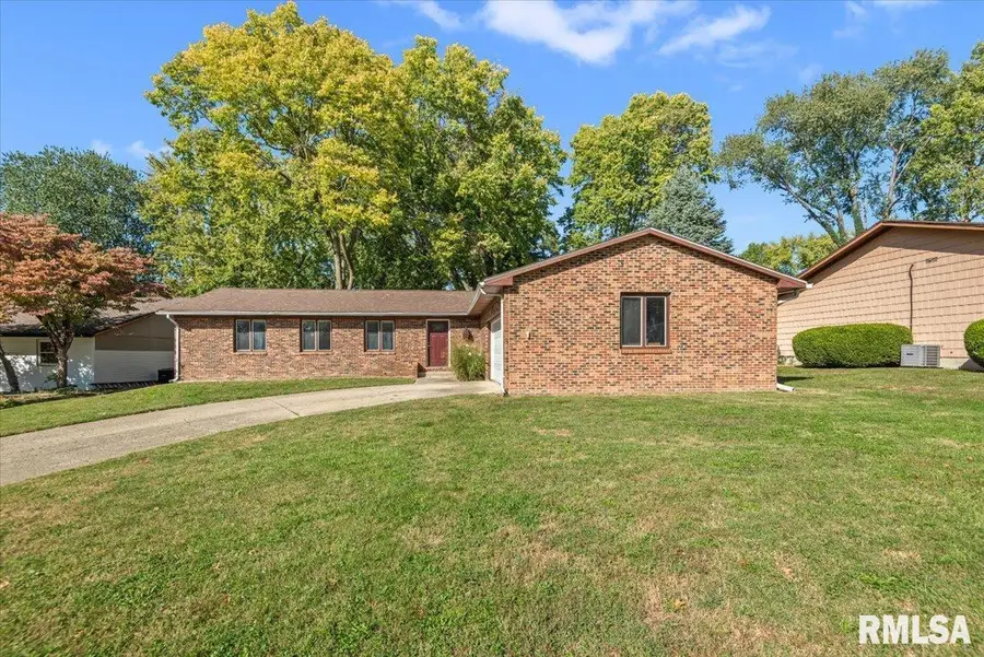 2829 White Plains Court, Springfield, IL 62704 - #3