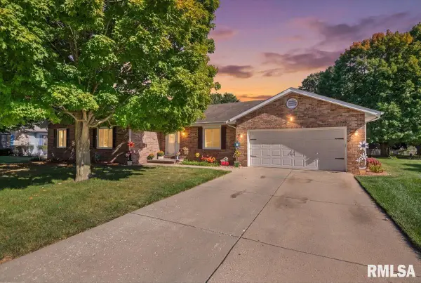 308 Appomattox Drive, Springfield, IL 62711-8190