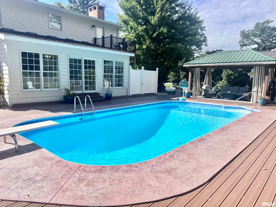 16 Madera Court, Taylorville, IL 62568 - #2