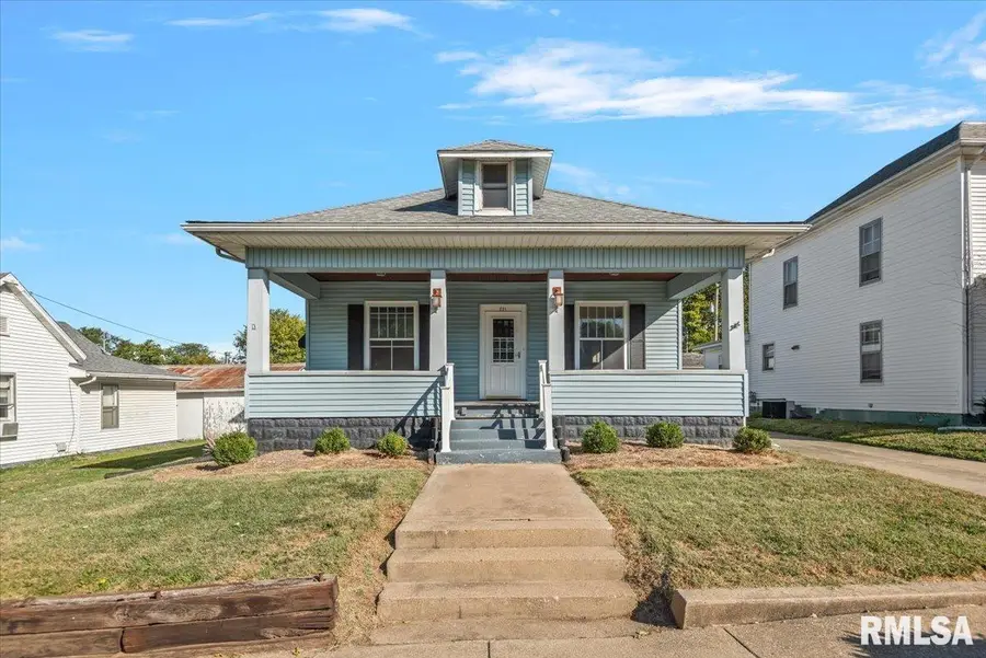 221 W Dodds Street, Divernon, IL 62530 - #2
