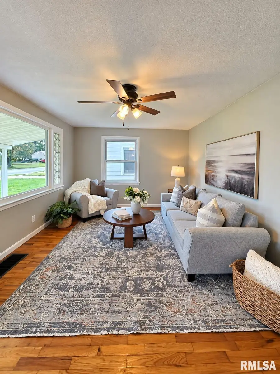 1319 N 24th Street, Quincy, IL 62301 - #3