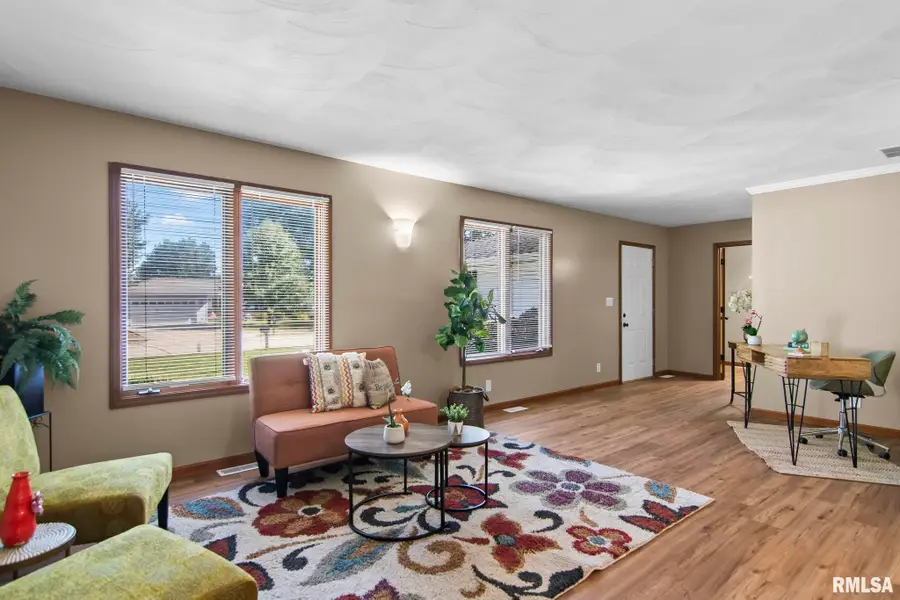 3333 Branchwood Drive, Springfield, IL 62704 - #2