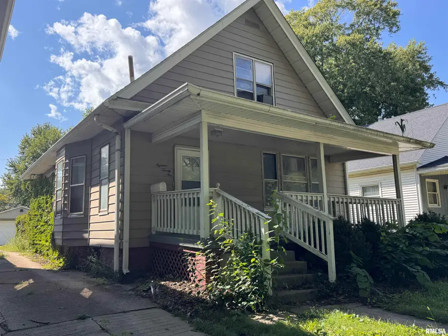 1821 S Spring Street, Springfield, IL 62704 - #2