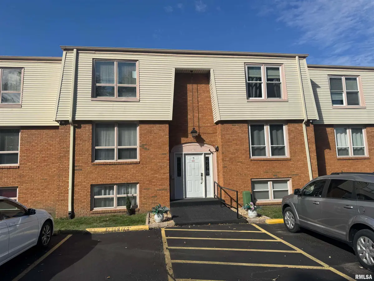 2651 W Lawrence Avenue #3C, Springfield, IL 62704 - #1