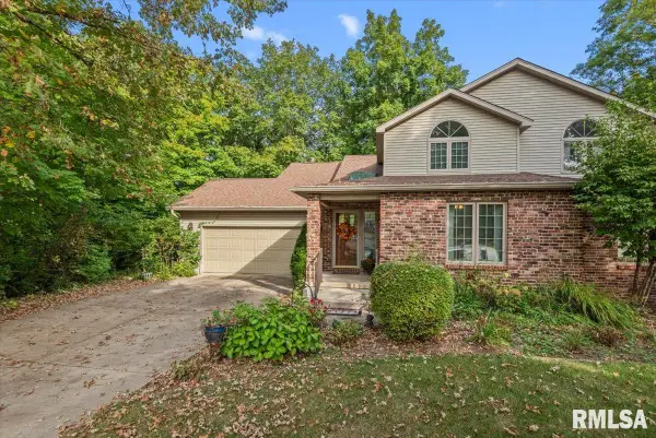 2535 Chapel Hill Road, Springfield, IL 62702