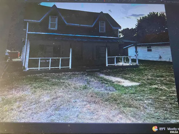 307 E Douglas Street, Edinburg, IL 62531