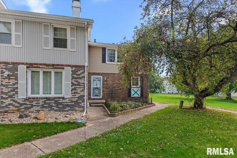 6701 N Fawndale Drive, Peoria, IL 61615-2314 - #3