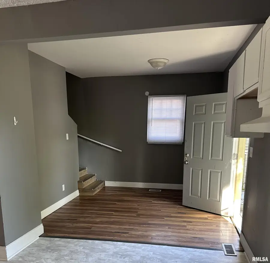 1524 S 11th Street, Springfield, IL 62703 - #3