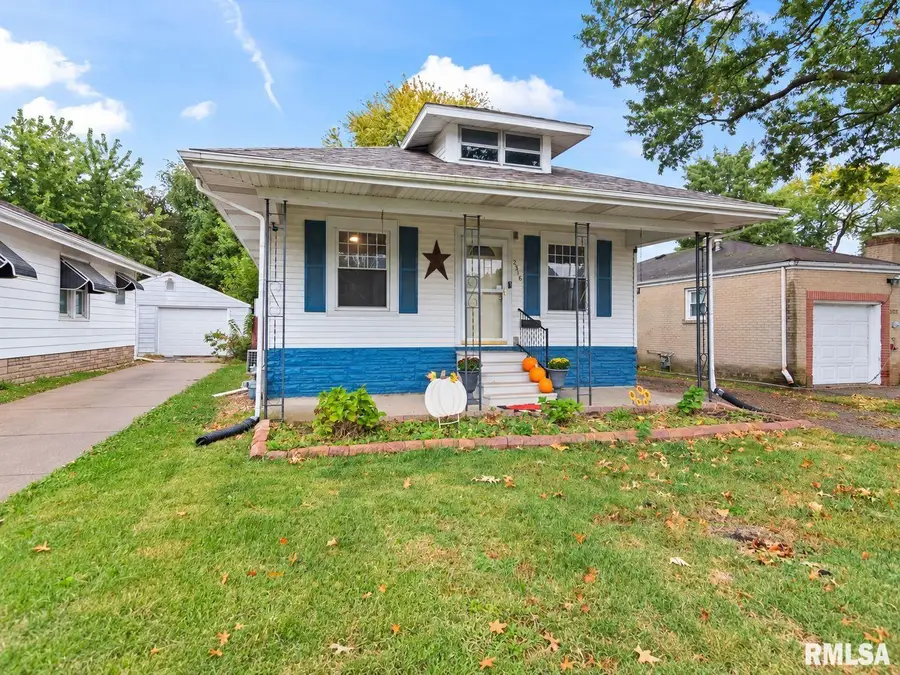 2316 S 9th Street, Springfield, IL 62703 - #2
