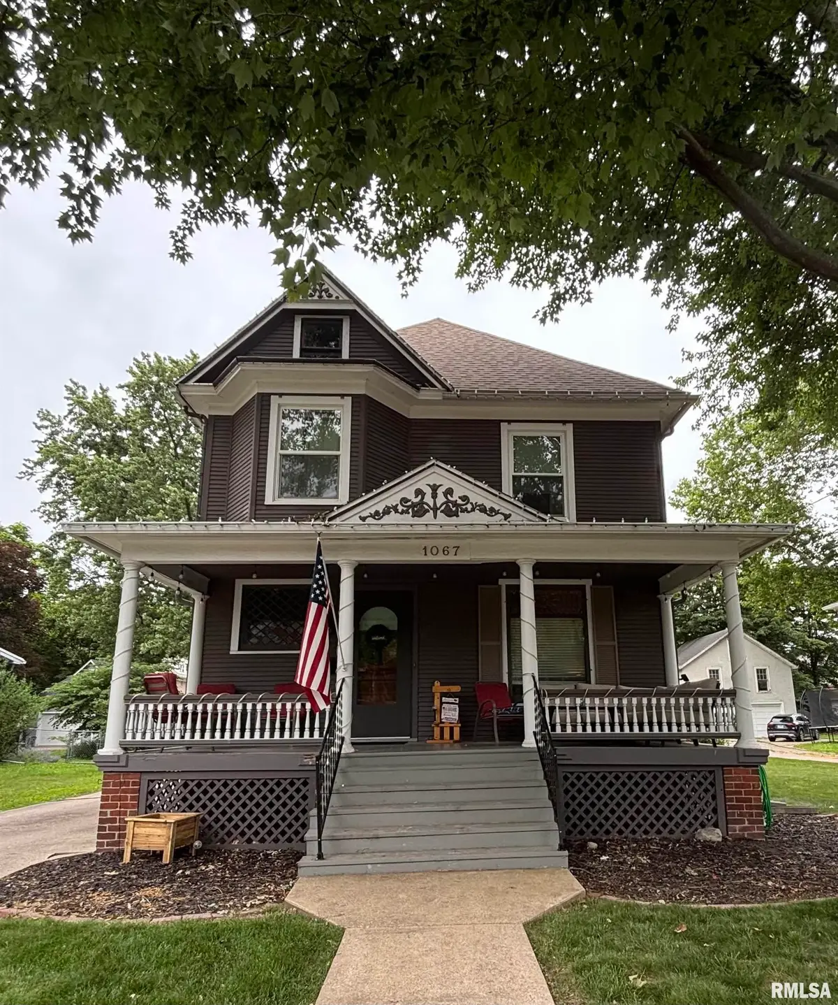 1067 N Cherry Street, Galesburg, IL 61401 - #1