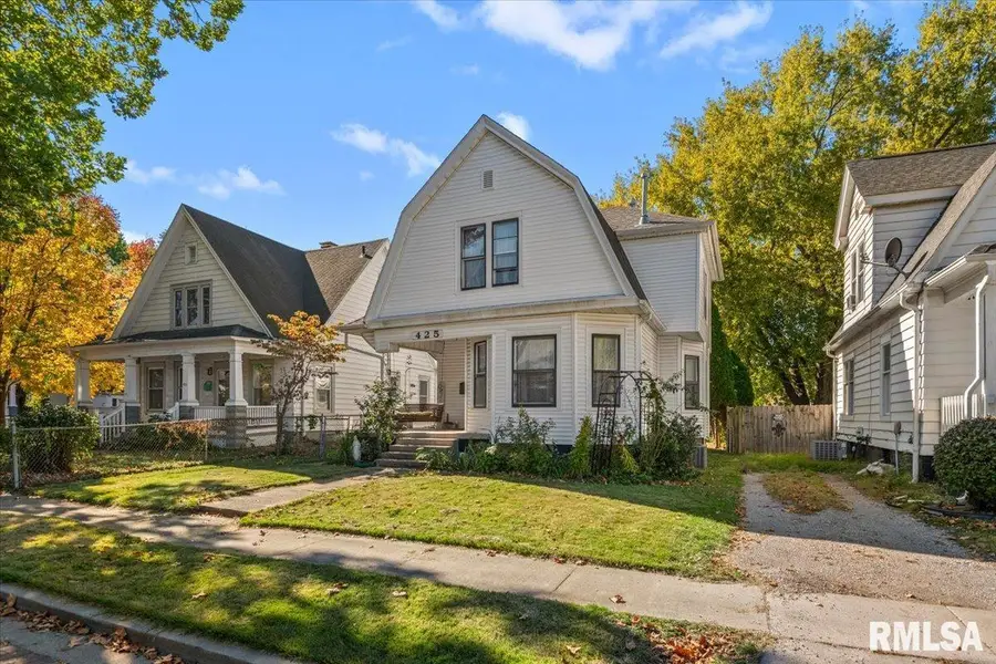 425 S Park Avenue, Springfield, IL 62704 - #2