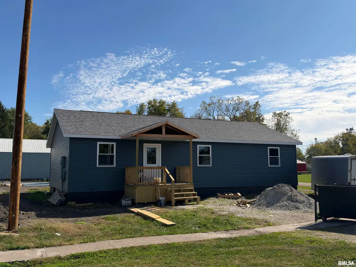 308 Railroad Avenue, Mount Sterling, IL 62353 - #1