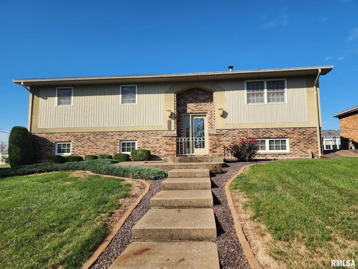 2334 Mary Lane, Quincy, IL 62301 - #1