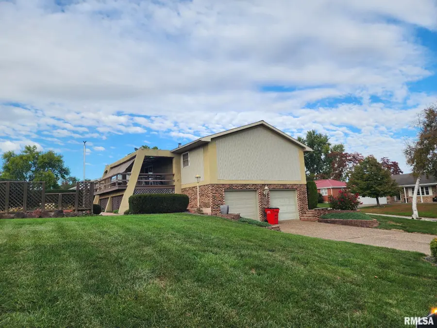 2334 Mary Lane, Quincy, IL 62301 - #3