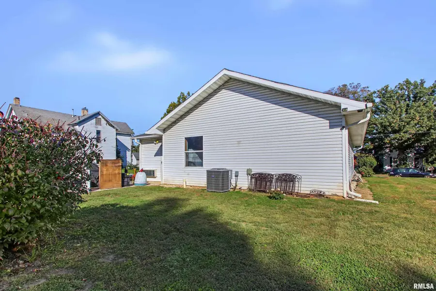 312 Locust Street, Quincy, IL 62301 - #3
