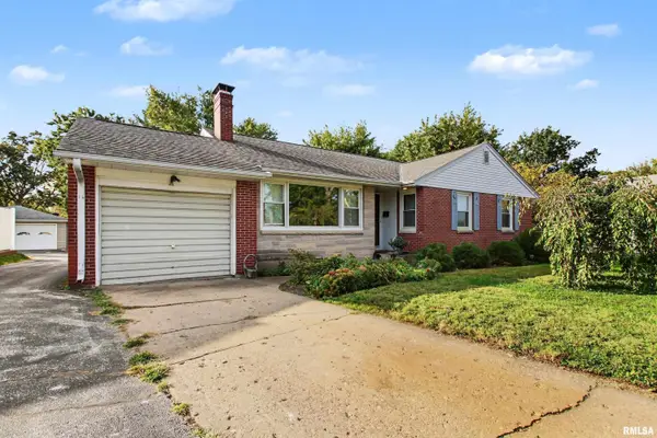 2212 Locust Street, Quincy, IL 62301