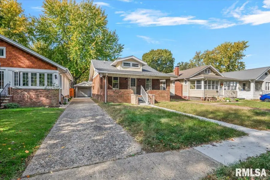 219 N Douglas Street, Springfield, IL 62702 - #3