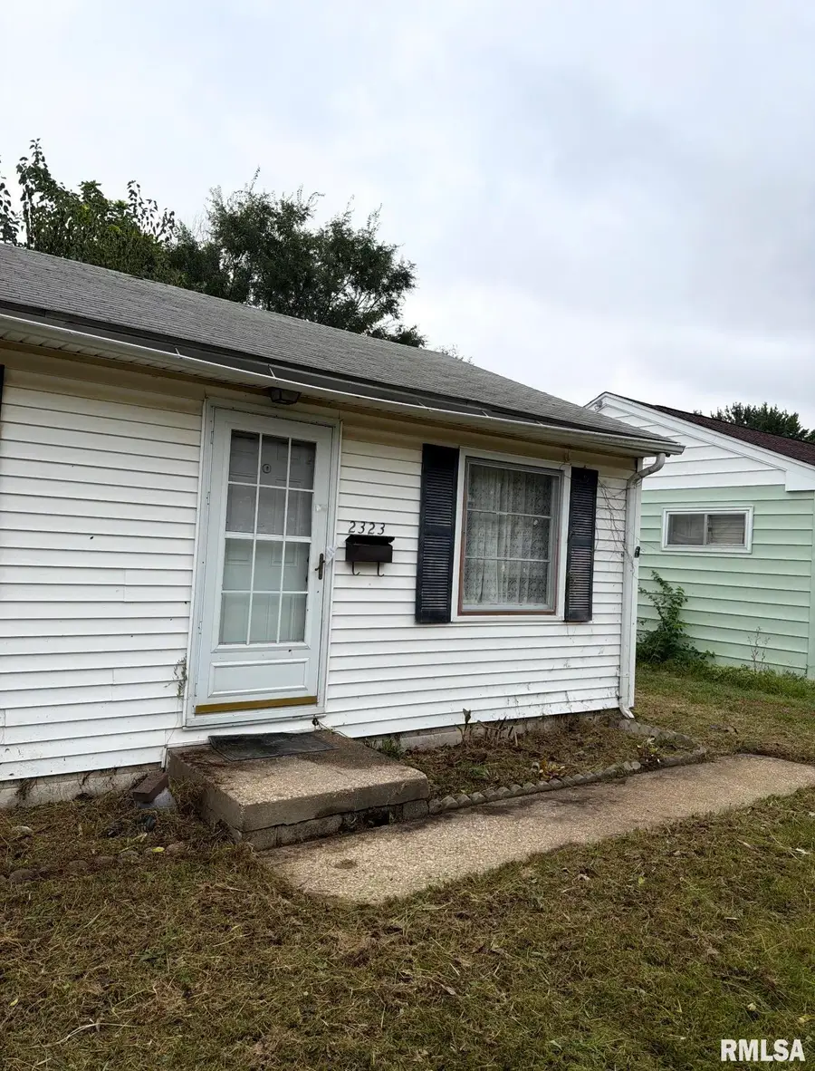 1113 N 14th Street, Springfield, IL 62702 - #3