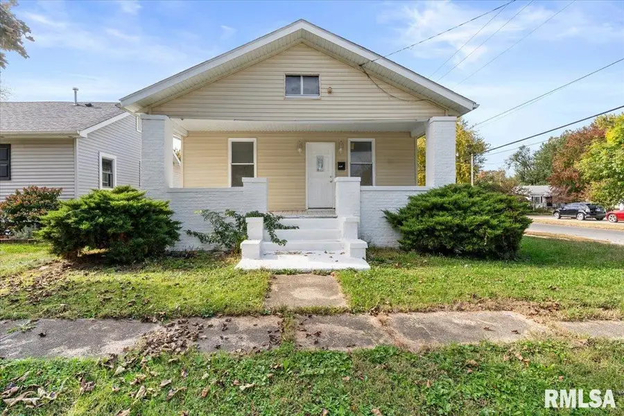2601 Holmes Avenue, Springfield, IL 62704 - #2