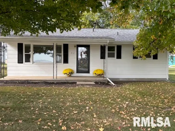 312 S Main Street, Modesto, IL 62667