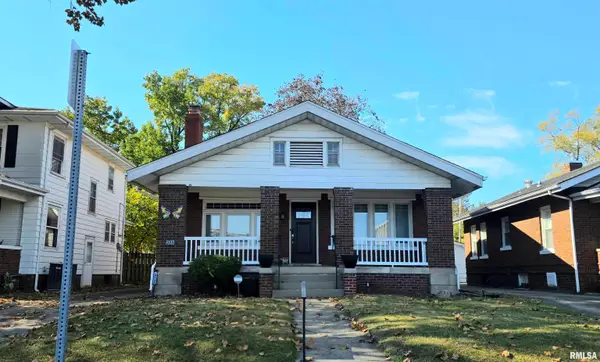 2135 S 6th Street, Springfield, IL 62703