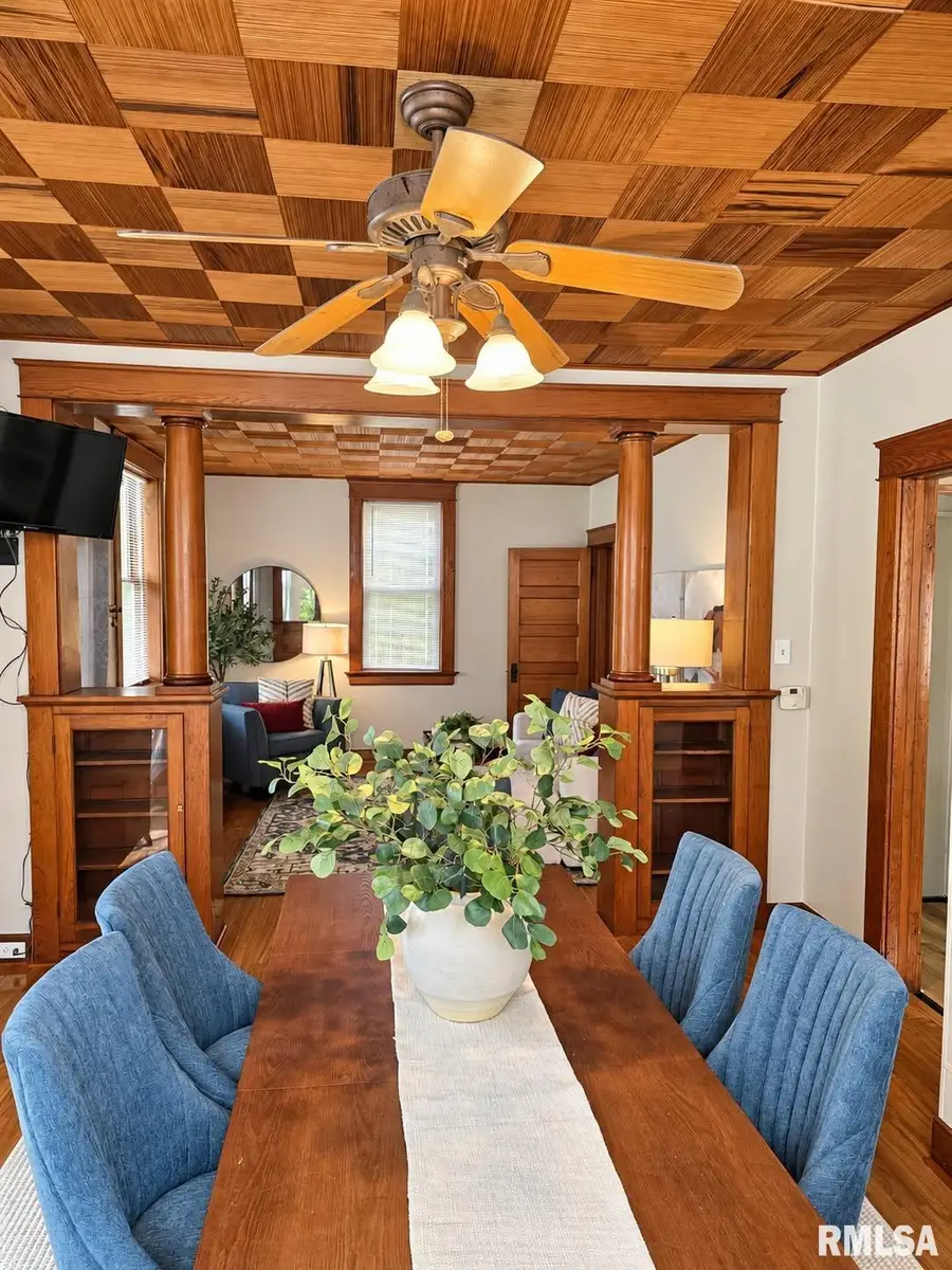 631 S 16th Street, Quincy, IL 62301 - #2