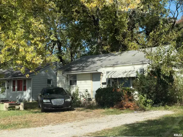 2639 Poplar Avenue, Springfield, IL 62703-0000