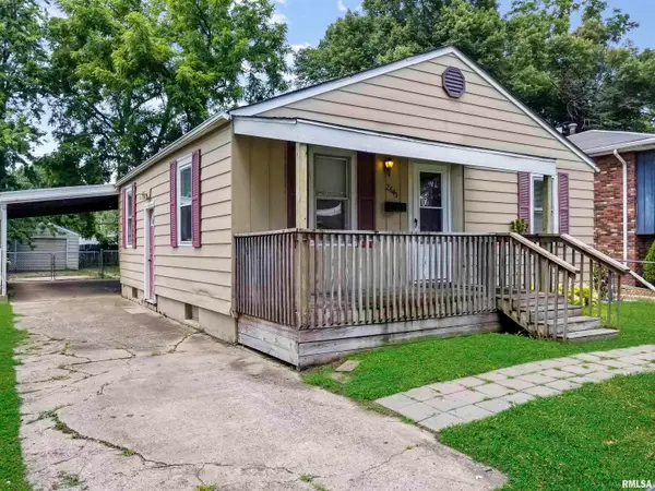 2645 S Whittier Avenue, Springfield, IL 62704