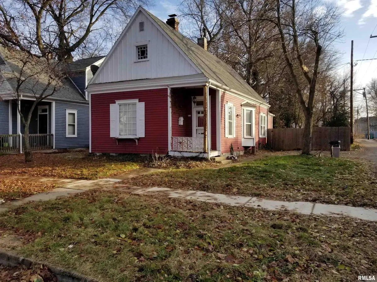 216 E Canedy Street, Springfield, IL 62704 - #1